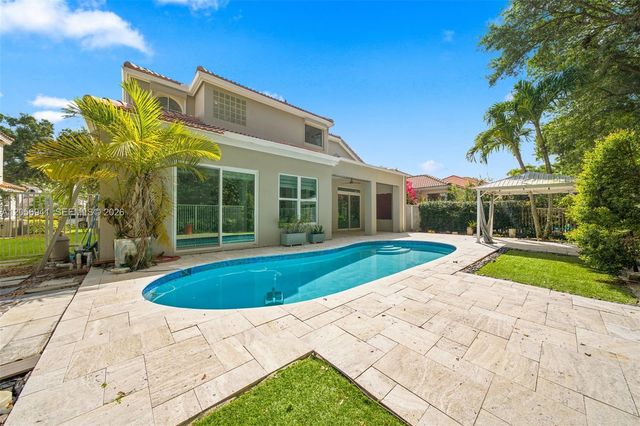 11070 Minneapolis Dr, Cooper City, FL 33026