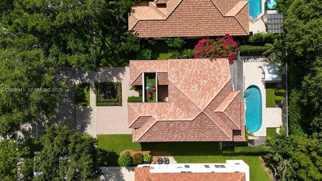 11070 Minneapolis Dr, Cooper City, FL 33026