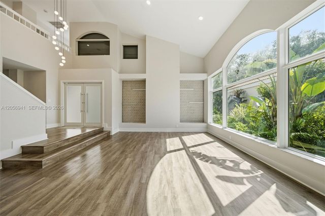 11070 Minneapolis Dr, Cooper City, FL 33026