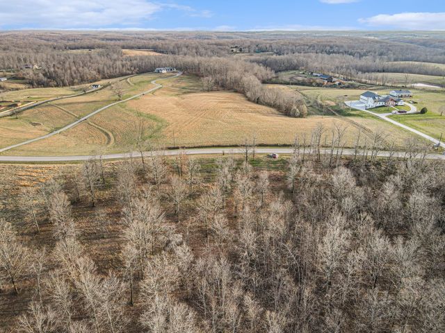 7850 W Lick Creek Rd, Primm Springs, TN 38476