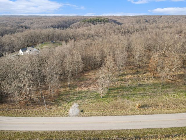 7850 W Lick Creek Rd, Primm Springs, TN 38476
