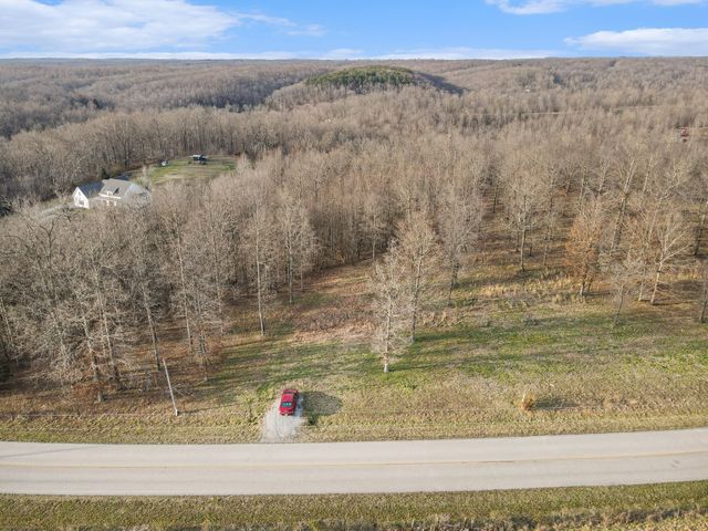 7850 W Lick Creek Rd, Primm Springs, TN 38476