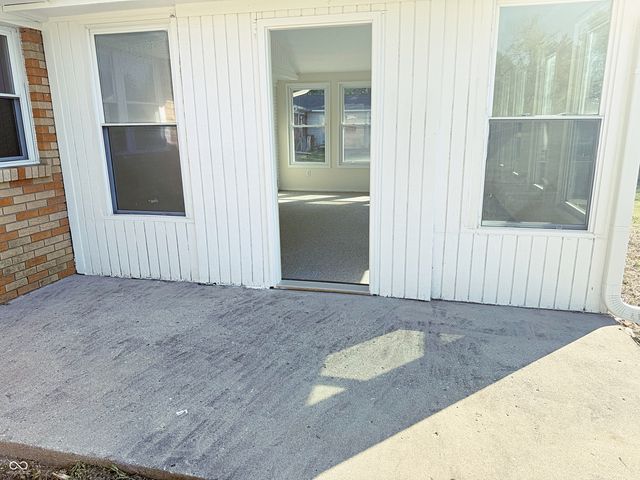 214 Corottoman Court, Avon, IN 46123