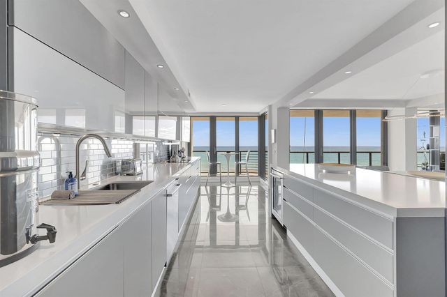 2727 S Ocean Boulevard 403, Highland Beach, FL 33487