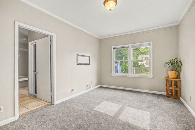 1008 Union, Jackson, MI 49203