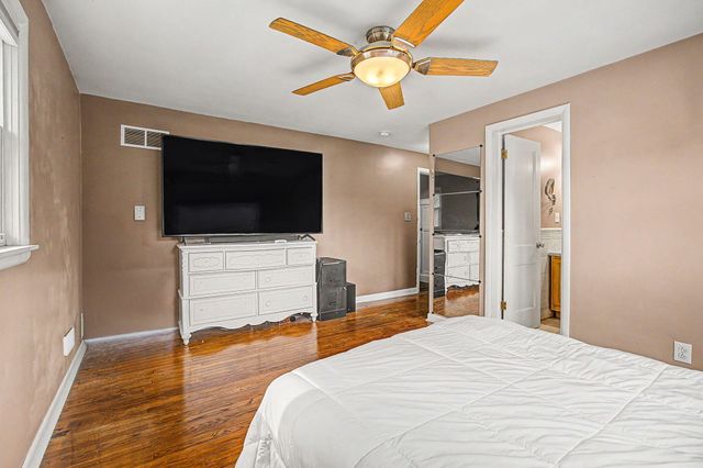 1008 Union, Jackson, MI 49203