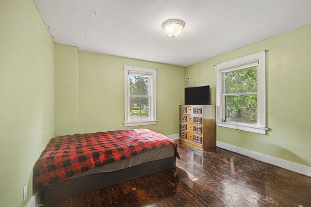 1008 Union, Jackson, MI 49203