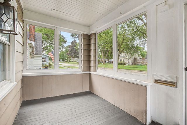 1008 Union, Jackson, MI 49203
