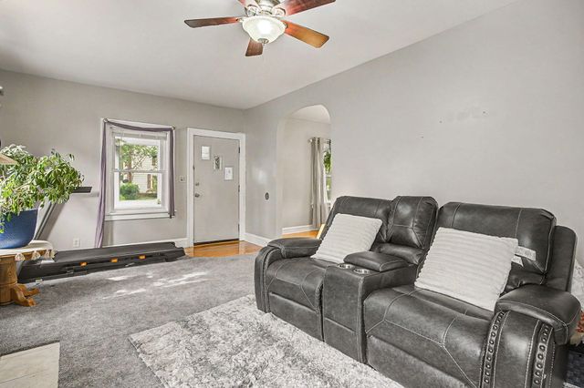 1008 Union, Jackson, MI 49203