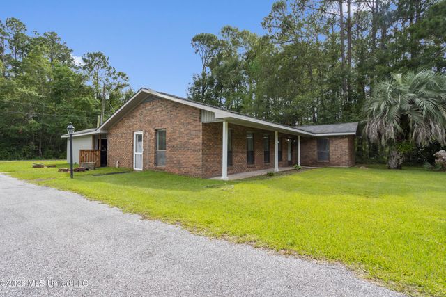 3620 Cochran Avenue, Moss Point, MS 39562