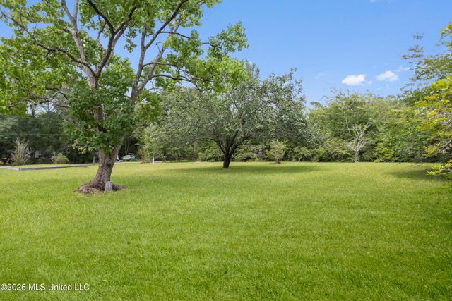 3620 Cochran Avenue, Moss Point, MS 39562