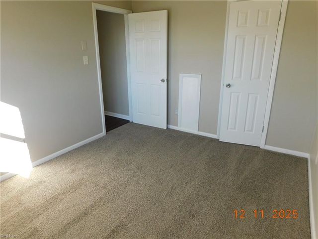 853 S Club House Rd Apt 7, Virginia Beach, VA 23452