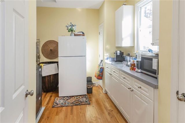 1117 Hedgewood Court, Lawrenceville, GA 30043