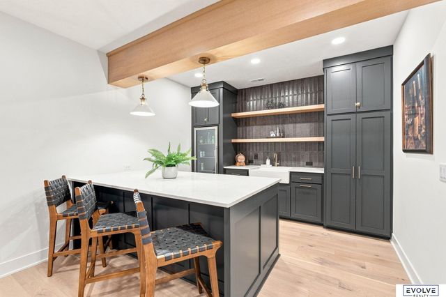 21315 E Street, Elkhorn, NE 68022