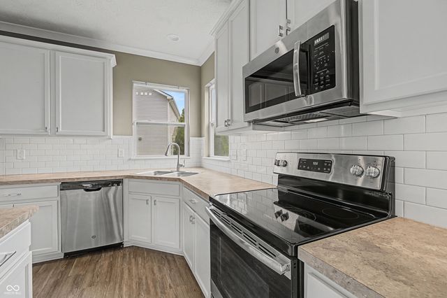 26 Verdant Drive, Cicero, IN 46034