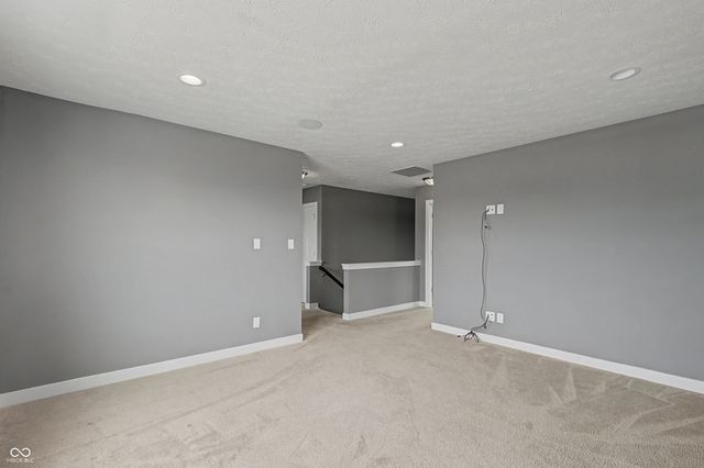 26 Verdant Drive, Cicero, IN 46034