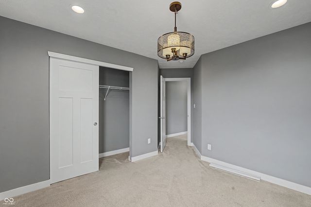 26 Verdant Drive, Cicero, IN 46034