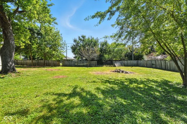 1321 S Edgecombe Avenue, Indianapolis, IN 46227