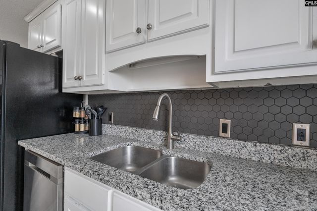 904 Green Meadow Drive, Chapin, SC 29036