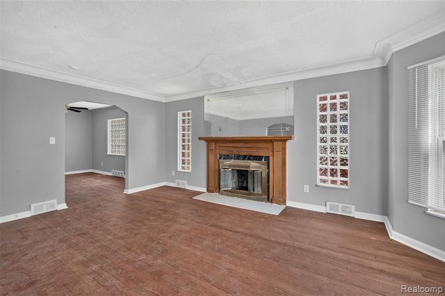 17159 Woodingham Drive, Detroit, MI 48221