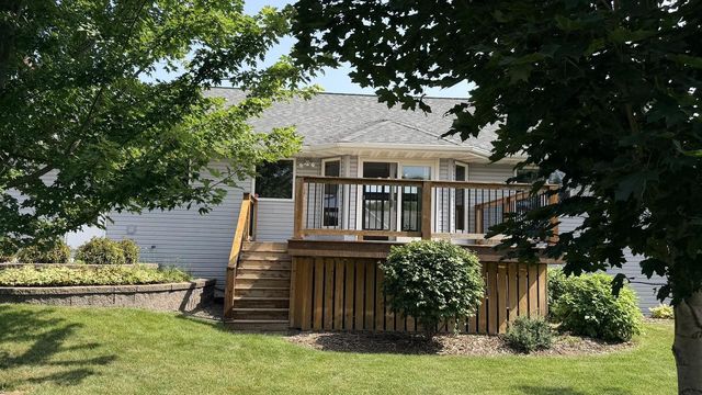 2758 CHAR LA MAR DRIVE, Green Bay, WI 54311
