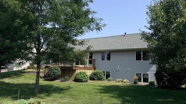 2758 CHAR LA MAR DRIVE, Green Bay, WI 54311
