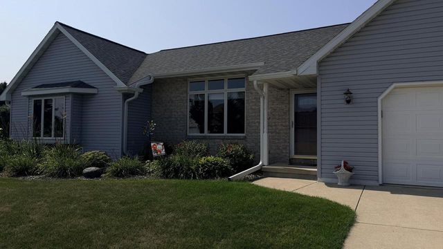 2758 CHAR LA MAR DRIVE, Green Bay, WI 54311