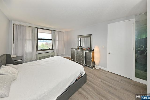 7002 Boulevard East 5E, Guttenberg, NJ 07093