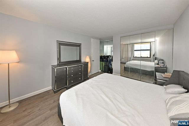 7002 Boulevard East 5E, Guttenberg, NJ 07093