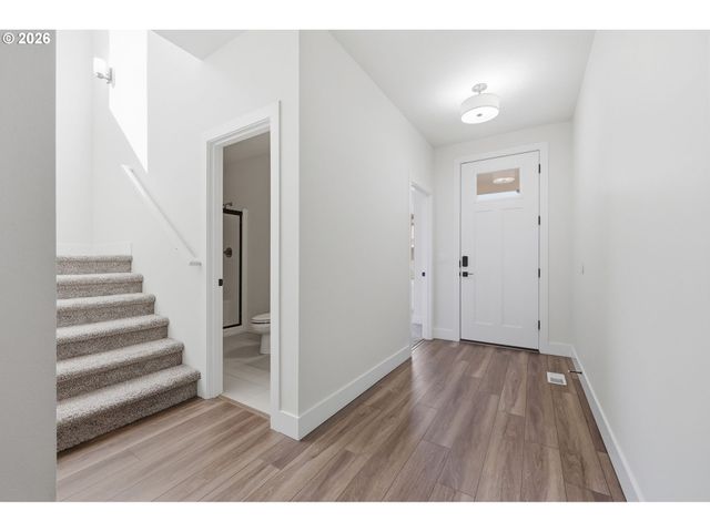 4118 Se 70TH Ave, Hillsboro, OR 97123