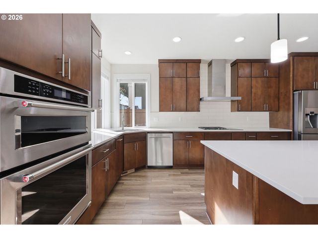 4118 Se 70TH Ave, Hillsboro, OR 97123