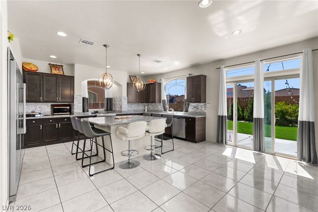 5929 Graystone Ridge Avenue, Las Vegas, NV 89141