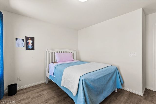 5929 Graystone Ridge Avenue, Las Vegas, NV 89141