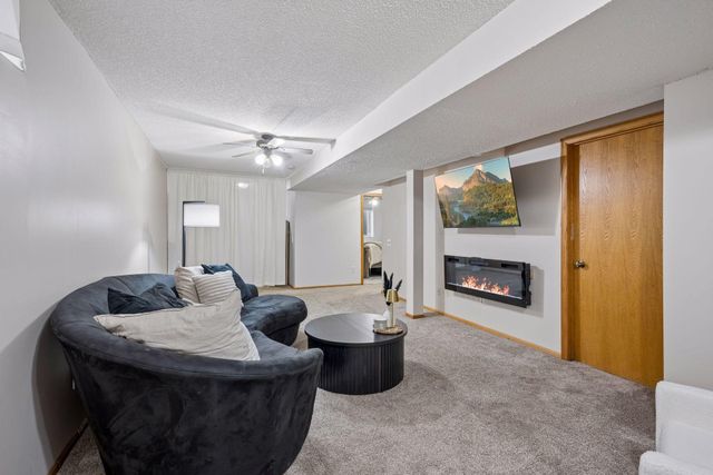 9230 Widgeon Lane, Monticello, MN 55362