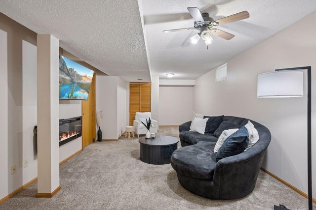 9230 Widgeon Lane, Monticello, MN 55362