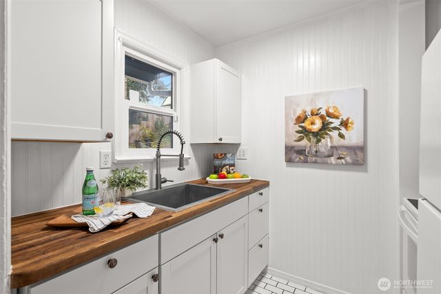 3410 NW Morgan Lane, Bremerton, WA 98312