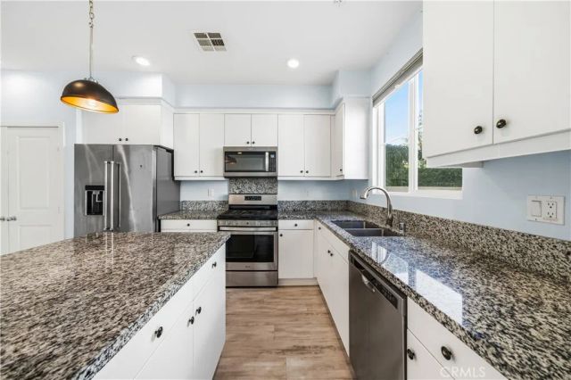 4104 Vela Way, Oceanside, CA 92057