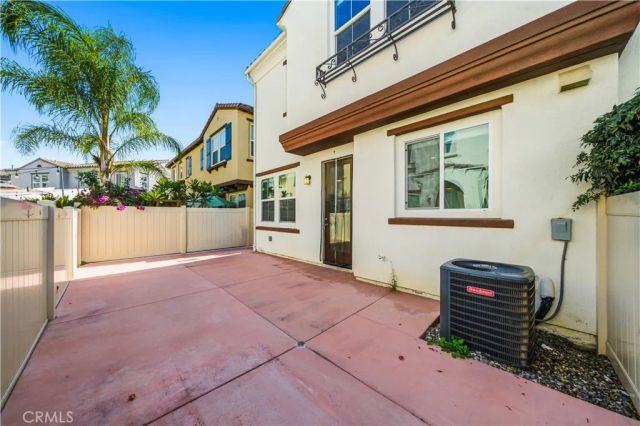 4104 Vela Way, Oceanside, CA 92057