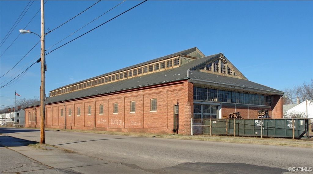 124 S Chappell St, Petersburg, VA 23803