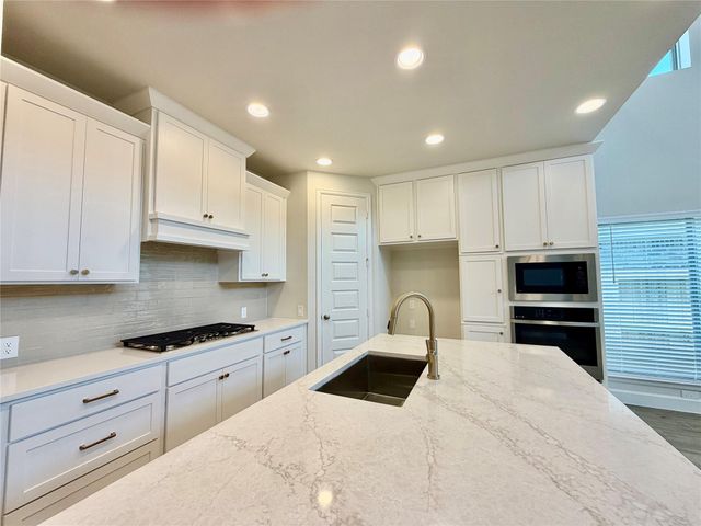 1418 Watermont Dr Drive, Missouri City, TX 77459