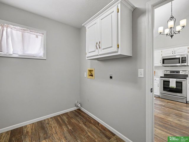 5556 Walnut Street, Omaha, NE 68106