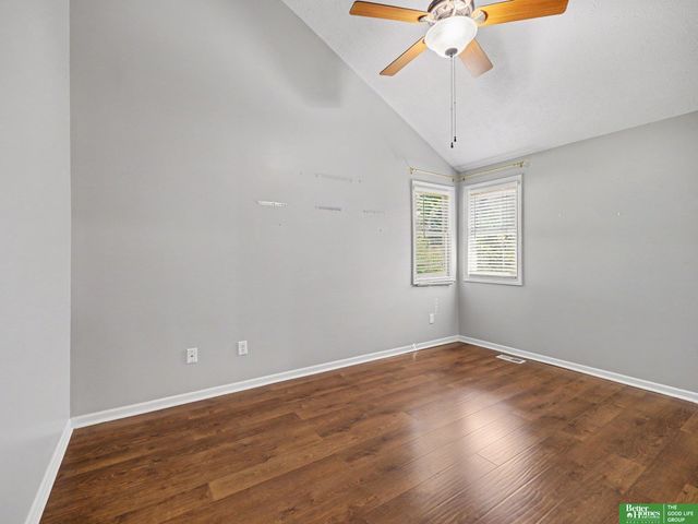 5556 Walnut Street, Omaha, NE 68106