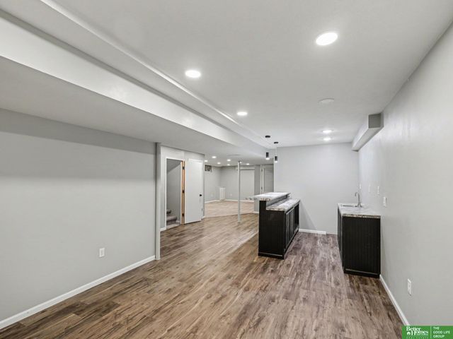 5556 Walnut Street, Omaha, NE 68106