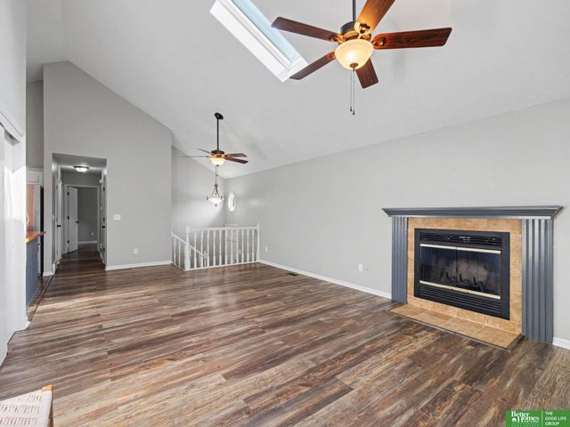 5556 Walnut Street, Omaha, NE 68106