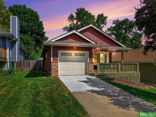5556 Walnut Street, Omaha, NE 68106