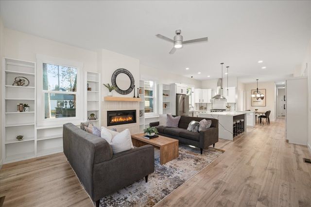 3022 S Manito Blvd, Spokane, WA 99203