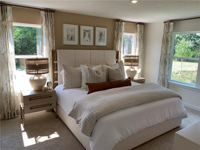 220 Paddock Lane, Harmony Boro, PA 16037