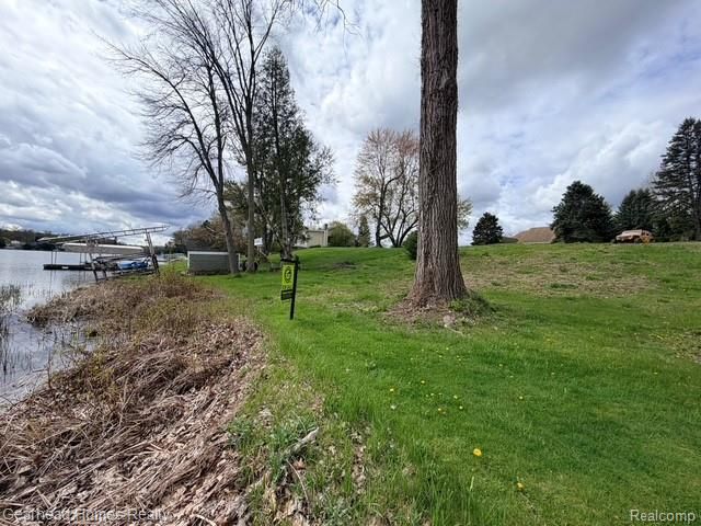 VL Sashabaw Road, Independence Charter Township, MI 48348