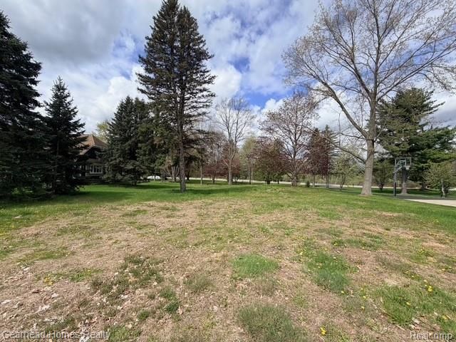 VL Sashabaw Road, Independence Charter Township, MI 48348