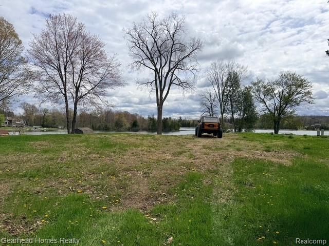 VL Sashabaw Road, Independence Charter Township, MI 48348